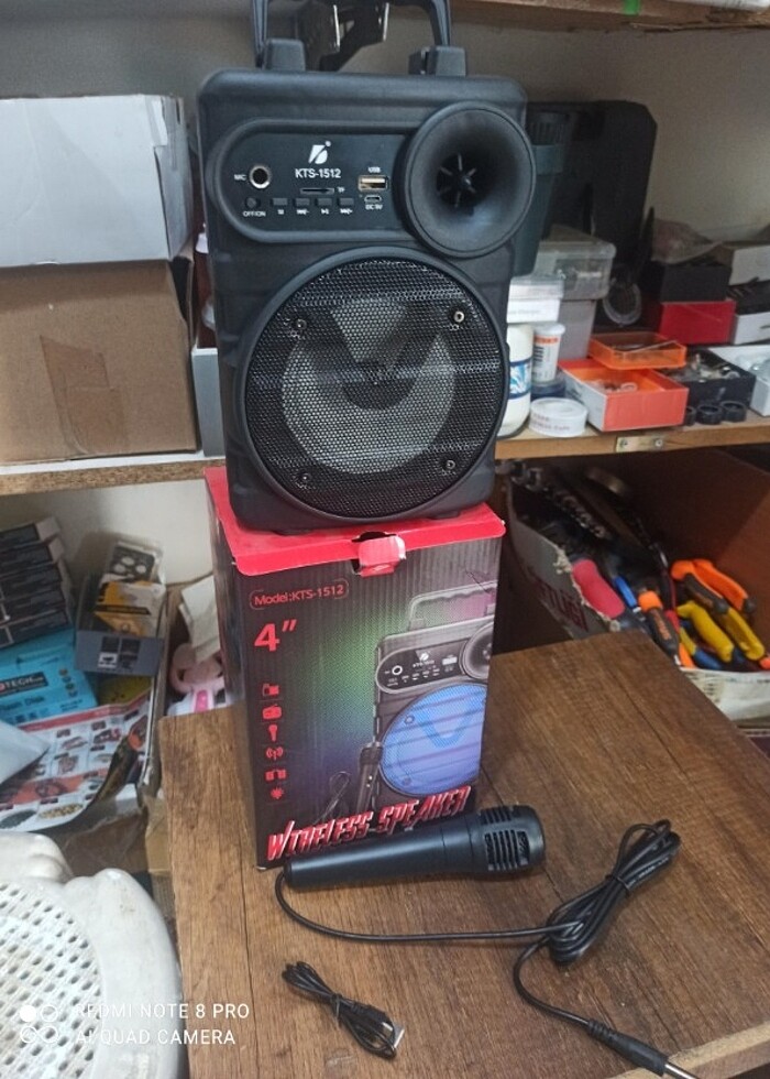 Ses Bombası Mikrofonlu Bluetooth hoparlör  - Görsel 2