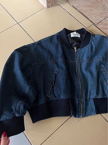Crop ceket