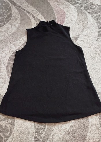 Siyah Yarım Boğazlı Kolsuz kazak. - Görsel 3