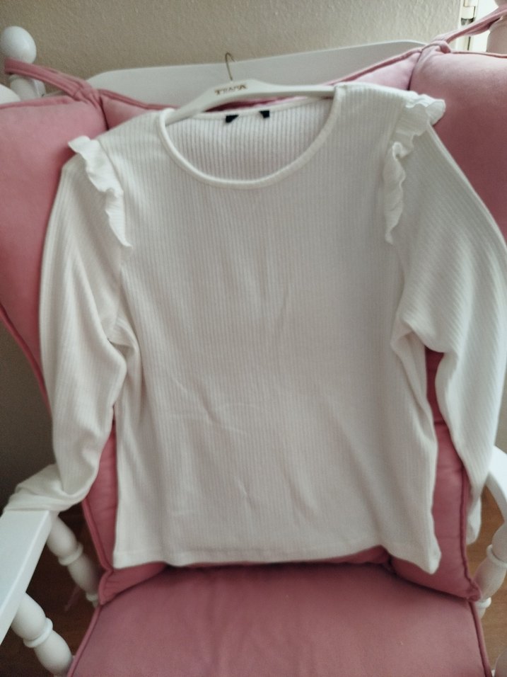 Kadın Beyaz Pamuklu Fırfırlı Sweatshirt - Görsel 2