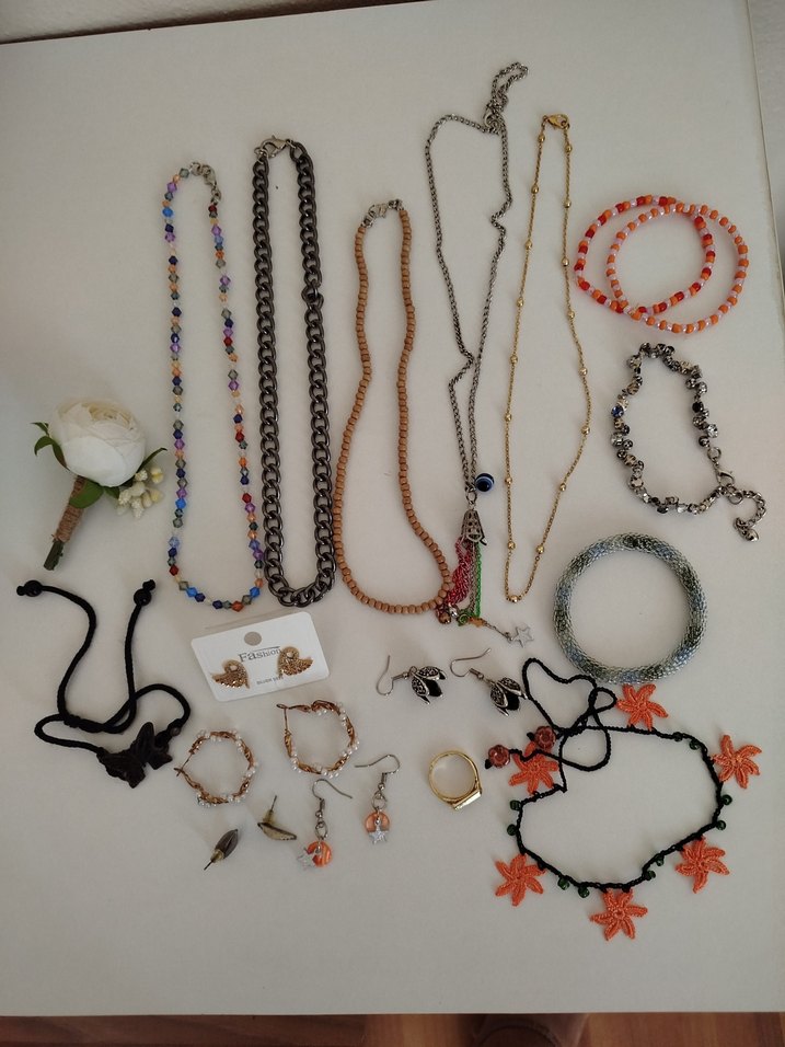 Cam Kavanozda Karışık Takı Seti - Görsel 3