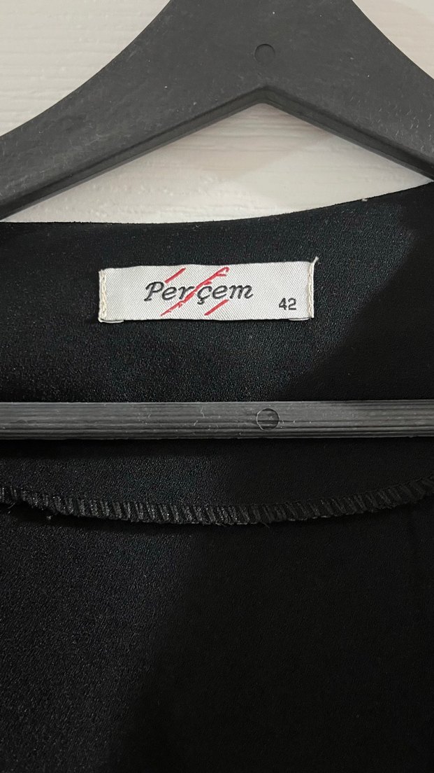 Kolu tüylü siyah blazer - Görsel 4