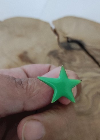  Beden Vintage Parlak Yeşil Yıldız Küpe