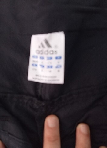 m Beden siyah Renk Adidas kapri bayan şort