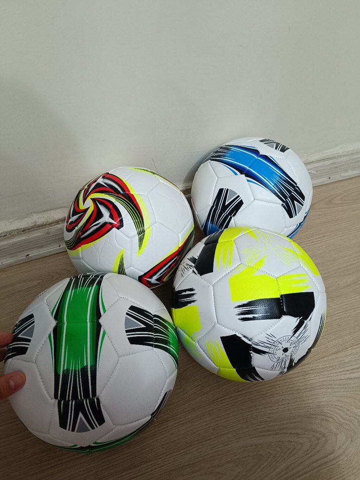 renkli desenli kaliteli profesyonel futbol topu - Görsel 4