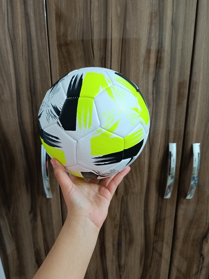 Renkli profesyonel  Futbol Topu - Görsel 4