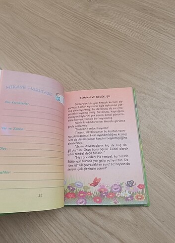 Hikaye kitabi okuma kitabı
