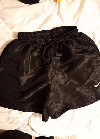 Nike short