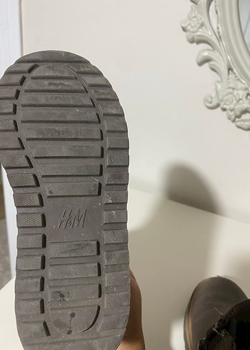 H&M Kahverengi Süet Erkek Çocuk Botu