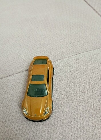 hot wheels porsche panamera orange