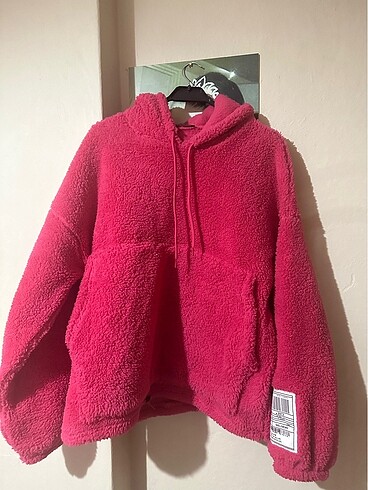 Peluş kapüşonlu