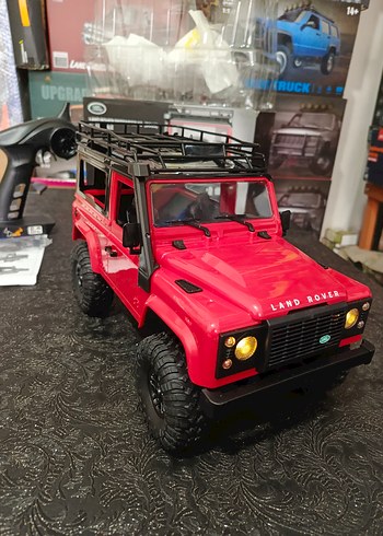 Kırmızı Land Rover Oyuncak Araba - Görsel 6