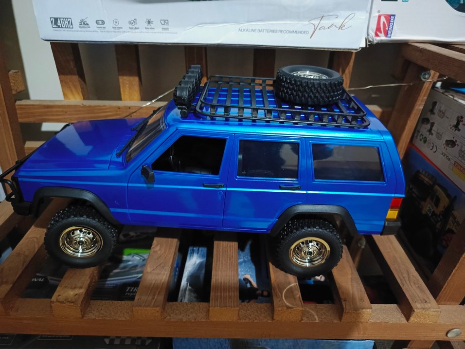 Koyu Mavi Oyuncak 1/12 Araba - Görsel 3