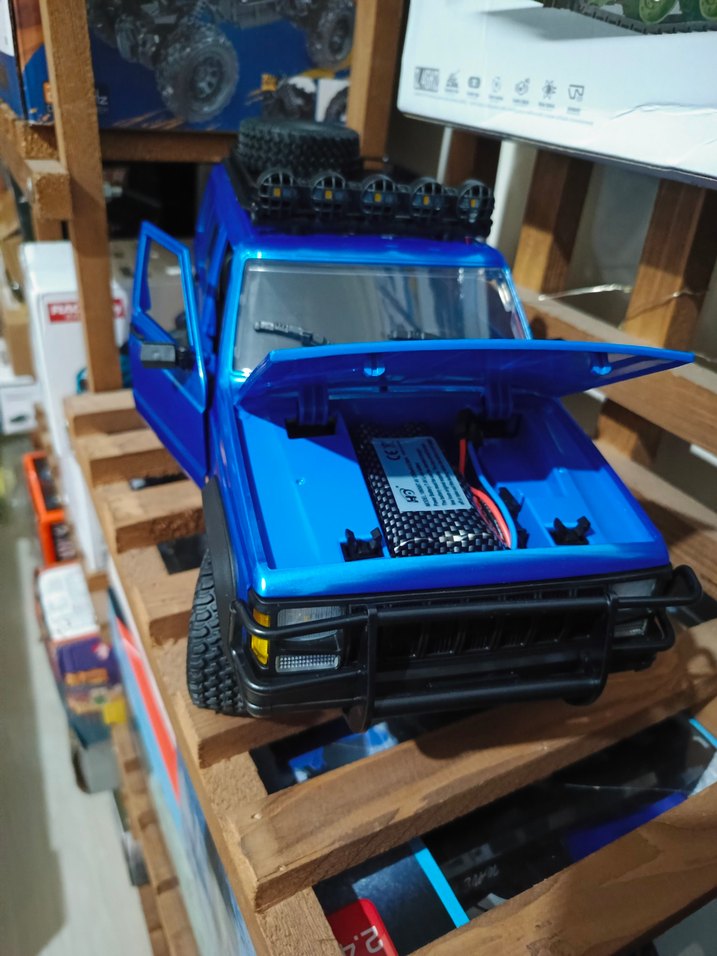 Koyu Mavi Oyuncak 1/12 Araba - Görsel 2