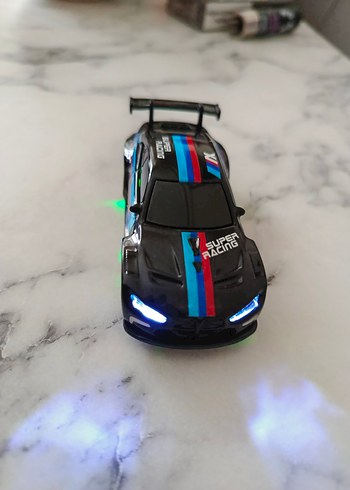Renkli LED Işıklı BMW Siyah Oyuncak Araba - Görsel 3
