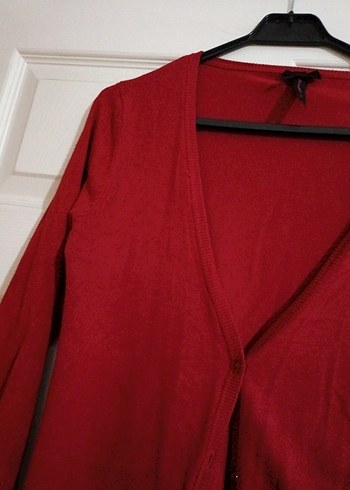 Kırmızı V Yakalı Kadın Hırka - Görsel 6