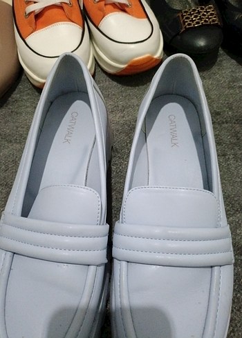 Minimalist Kadın Günlük Topuklu Ayakkabı - Görsel 4