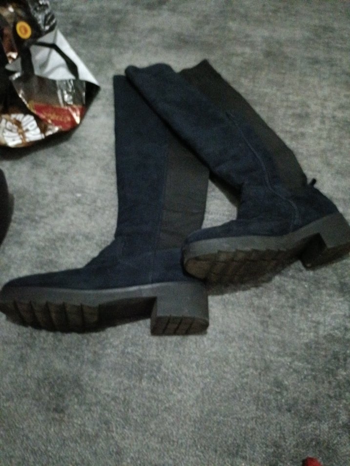 Siyah Süet Tokalı Dizüstü Topuklu Bot - Görsel 2