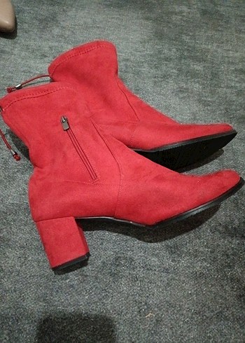 Kırmızı Süet  Topuklu Kadın Bot - Görsel 8