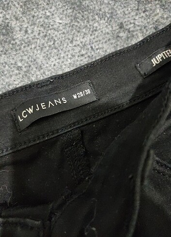 LC Waikiki Siyah dar paça pantolon