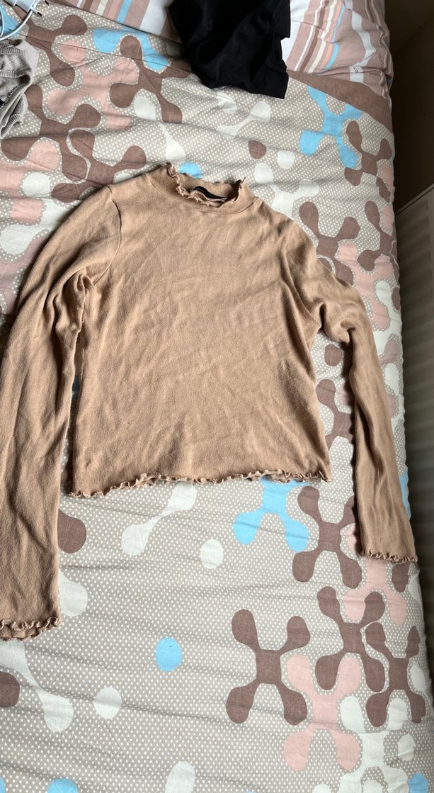 pull and bear Bej Uzun Kollu Fırfırlı Kadın Triko - Görsel 2