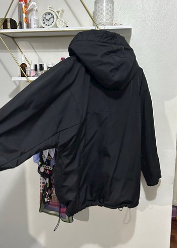 Siyah Kadın Mont - Görsel 2