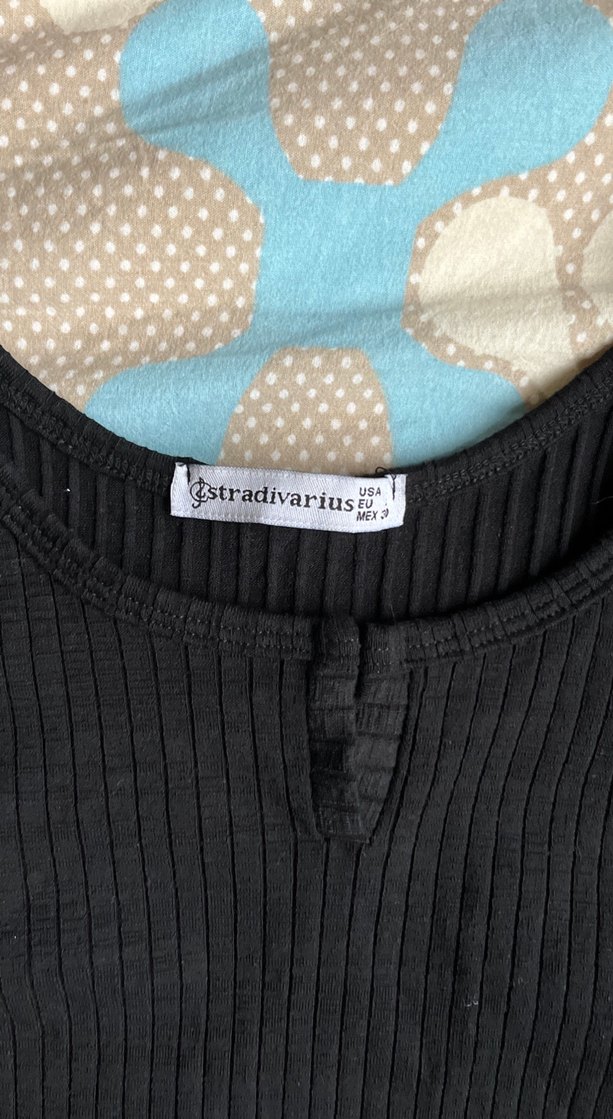 stradivarius Siyah V Yaka Kadın Atlet - Görsel 2