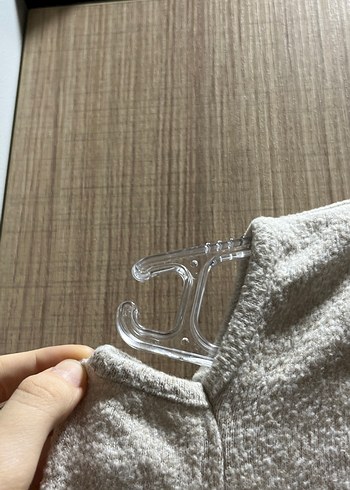 Uzun Kollu Bej Triko Kadın Kazak - Görsel 2