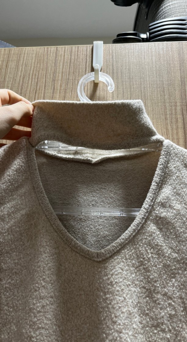 Uzun Kollu Bej Triko Kadın Kazak - Görsel 3