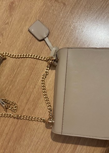 Yves Saint Laurent Zincir Detaylı Bej Deri Kadın Çanta - Görsel 6