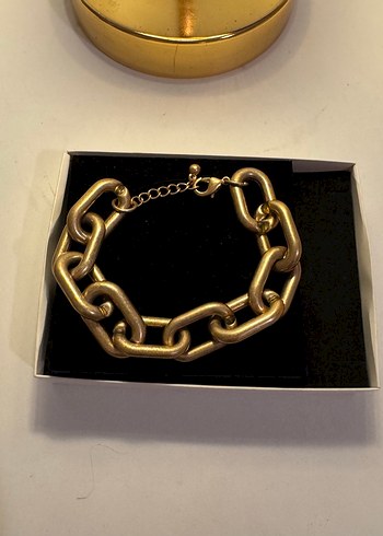 Zincir Detaylı Altın Renk Bileklik HM - Görsel 6