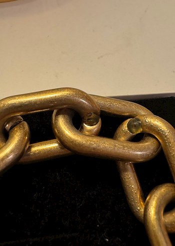 Zincir Detaylı Altın Renk Bileklik HM - Görsel 3