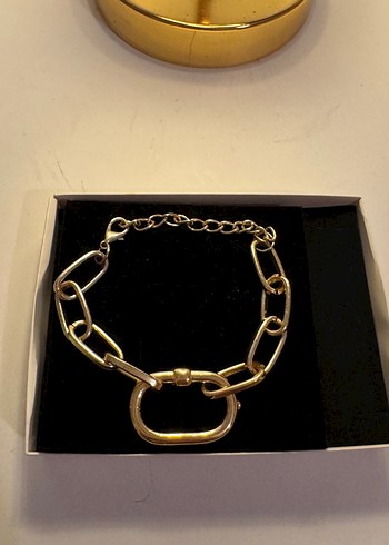 Zincir Detaylı Altın Renk Bileklik - Görsel 2