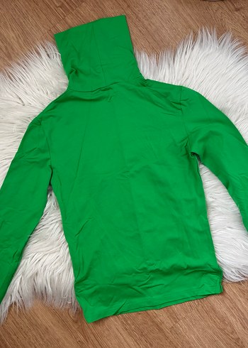 Uzun Kollu Yeşil Strec Vucudu Saran Bogazli Kazak - Görsel 5