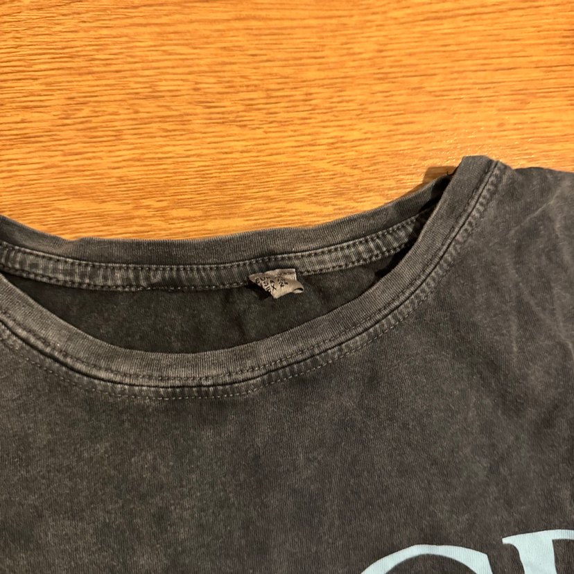 Stradivarius Alice Baskili T-shirt - Görsel 3