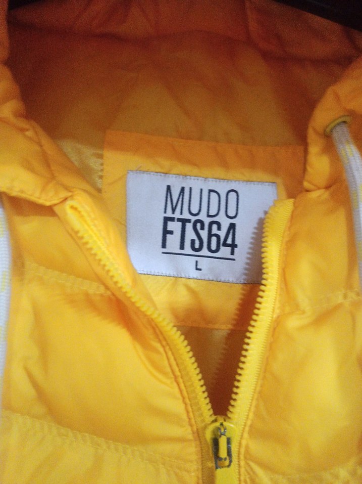 Sarı Kapüşonlu Kadın Kışlık Mont - Görsel 4