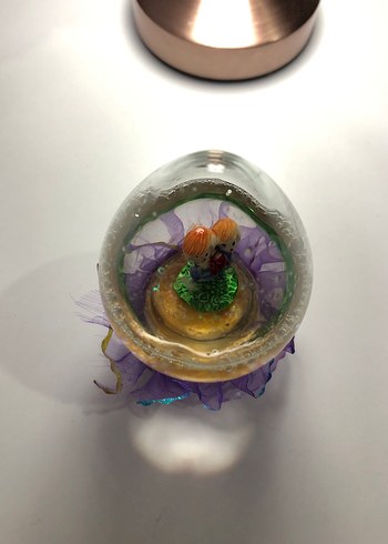 Mor Detaylı Renkli Figürlü Süs  Küre - Görsel 3