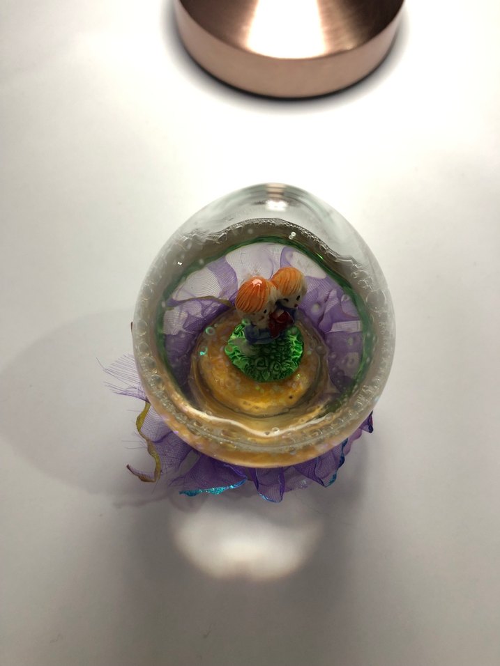 Mor Detaylı Renkli Figürlü Süs  Küre - Görsel 3