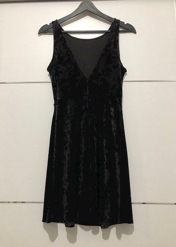 Siyah Kadife Elbise - Görsel 2