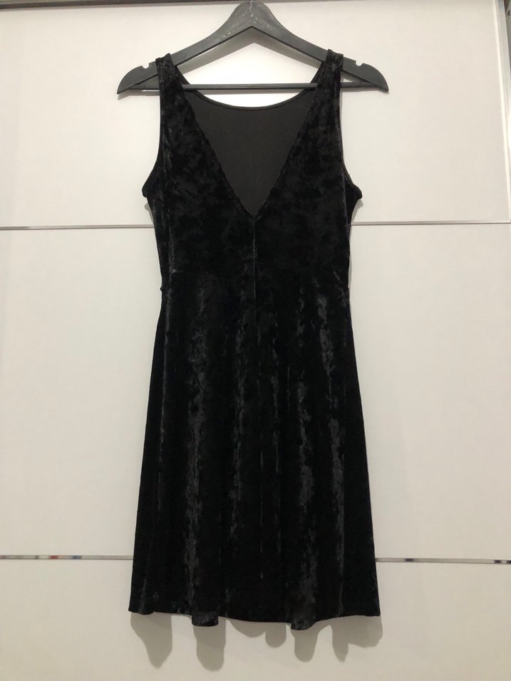 Siyah Kadife Elbise - Görsel 2