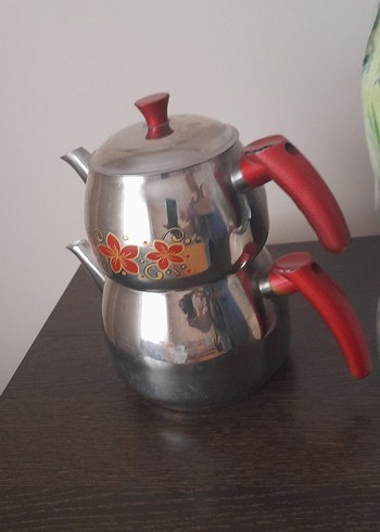 Çelik Çaydanlik
