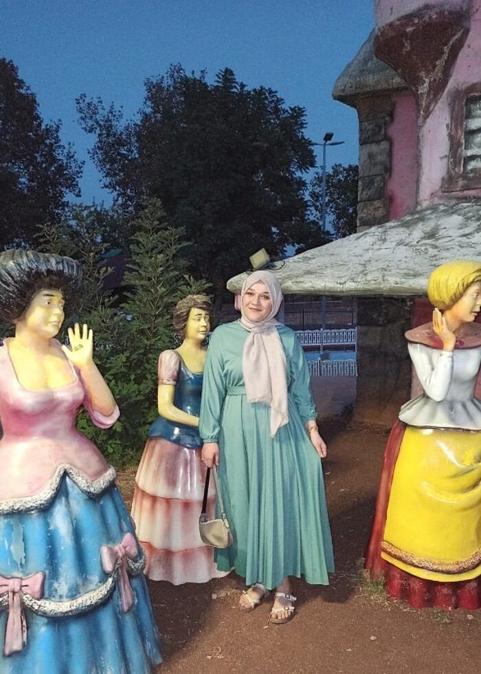 Su yeşili elbise - Görsel 2