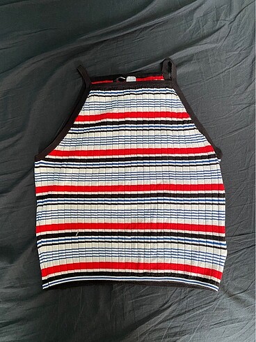 H&m triko crop