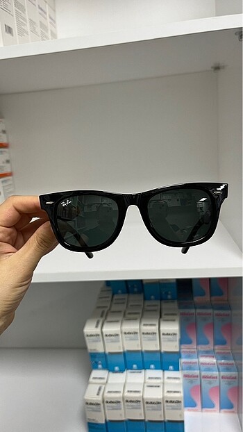 Ray ban güneş gözlüğü