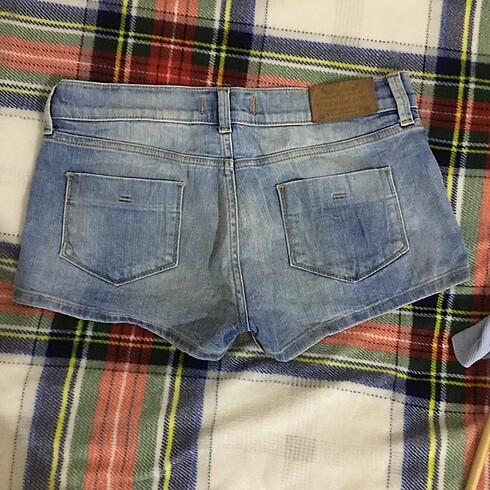 38 Beden mavi Renk Zara Mini Şort