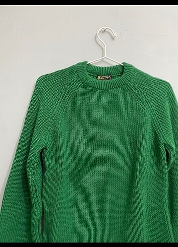 Yeşil kazak - Görsel 3