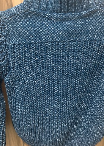 Erkek Çocuk Gri Yüksek Yakalı Örgü Kazak - Görsel 4