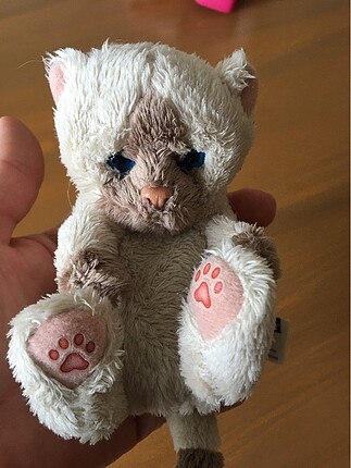 FurReal kedi