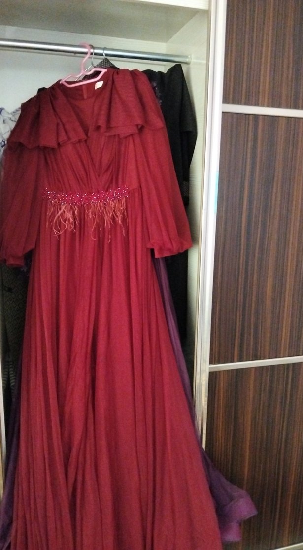 Bordo Uzun Drapeli Kadın Abiye - Görsel 2