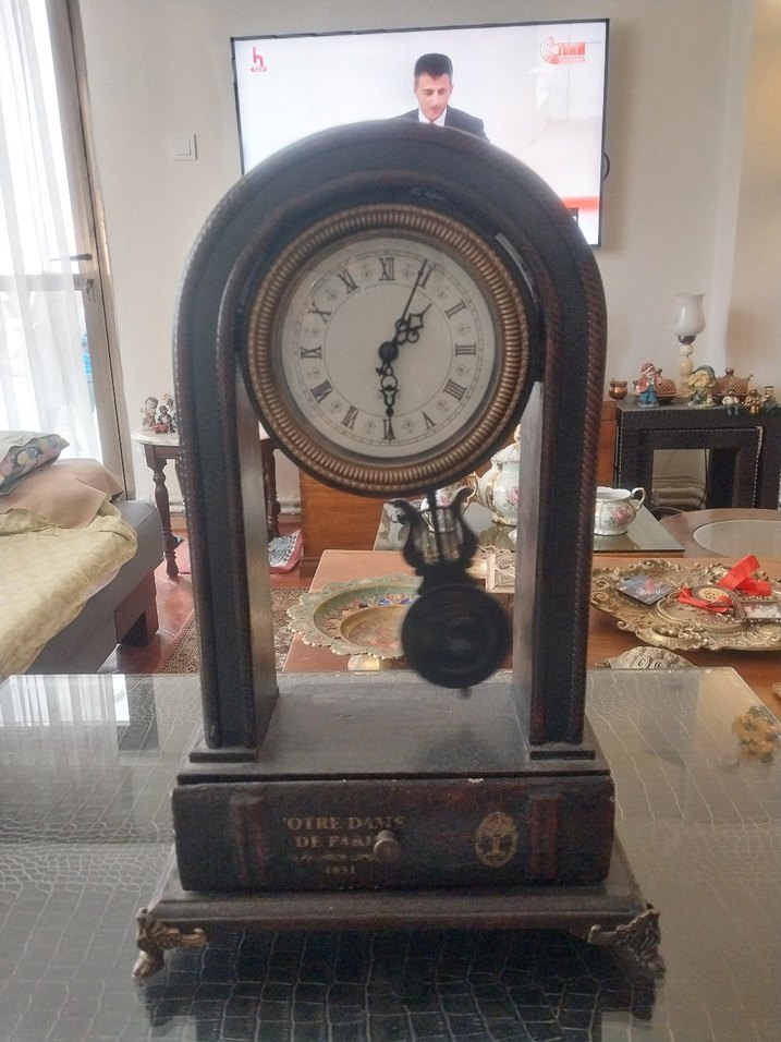 antika.  Masa Saati  pilli - Görsel 2